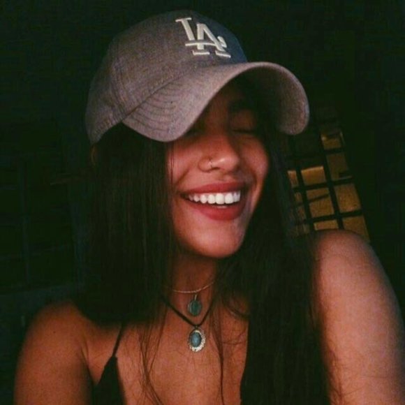 SOLD Teeth Whitening Kit - Picture 5 of 8